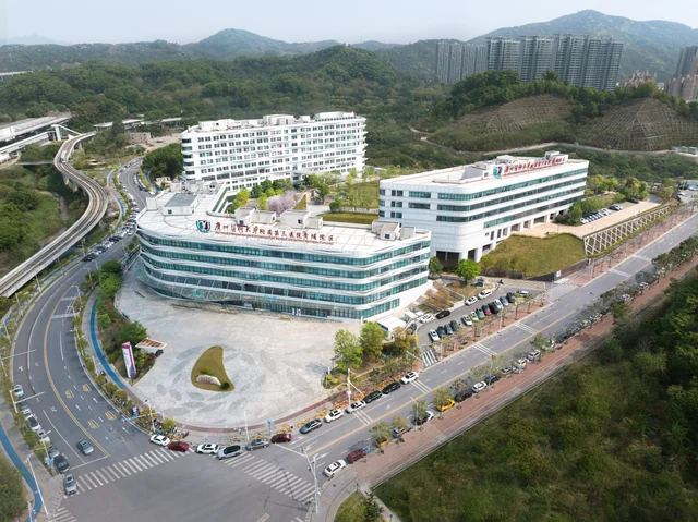 广州医科大学附属第三医院（黄埔院区） · DJI_20250326102703_0104_D